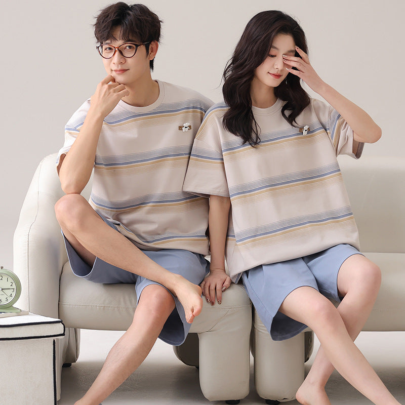 couple outdoor short-sleeved pajamas