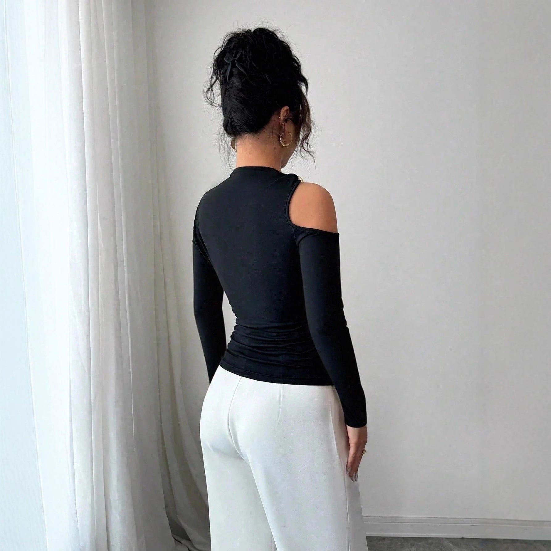 asymmetric off-the-shoulder slim top